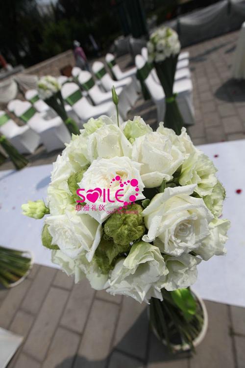 大连思漫礼仪是从事婚礼庆典策划及